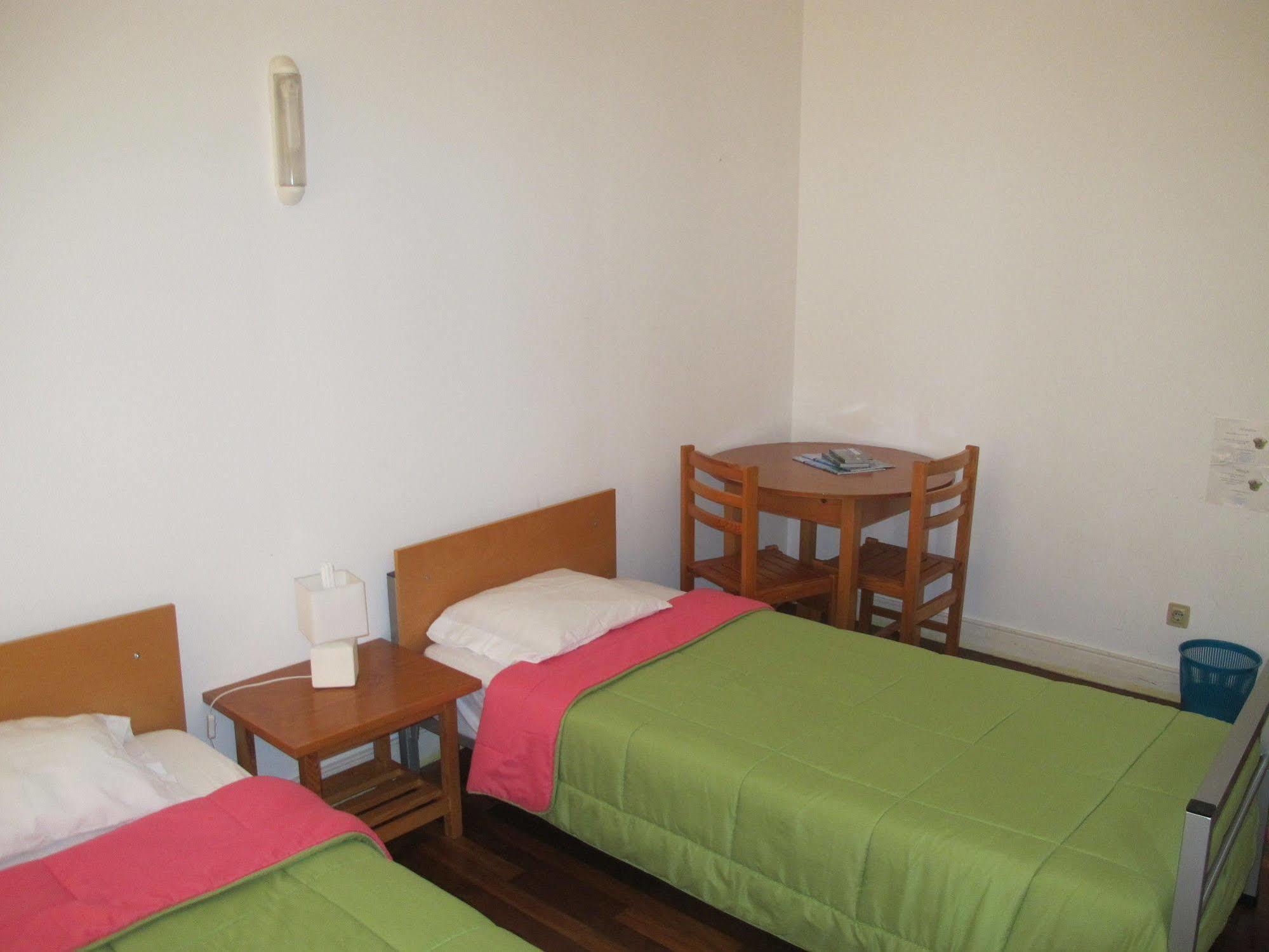 Azores Youth Hostels - Sao Miguel Понта Делгада Екстериор снимка
